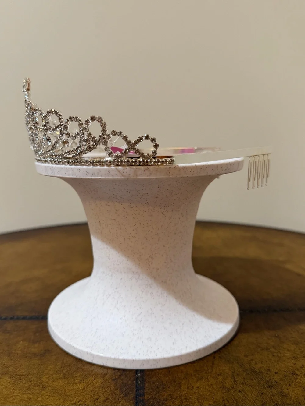 NEW WITH TAGS AUTHENTIC ARRIBAS DISNEY PRINCESS WEDDING PARTY TIARA WITH COMBS 👑